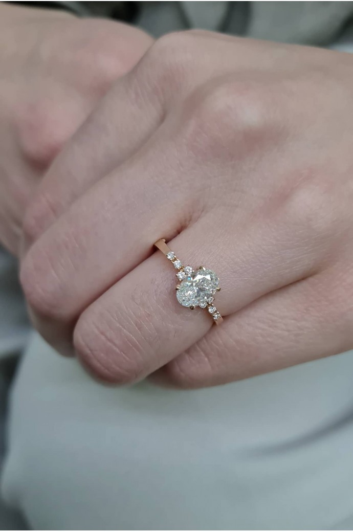 Tektaş Pırlanta Yüzük Oval Kesim 0,93 Karat 