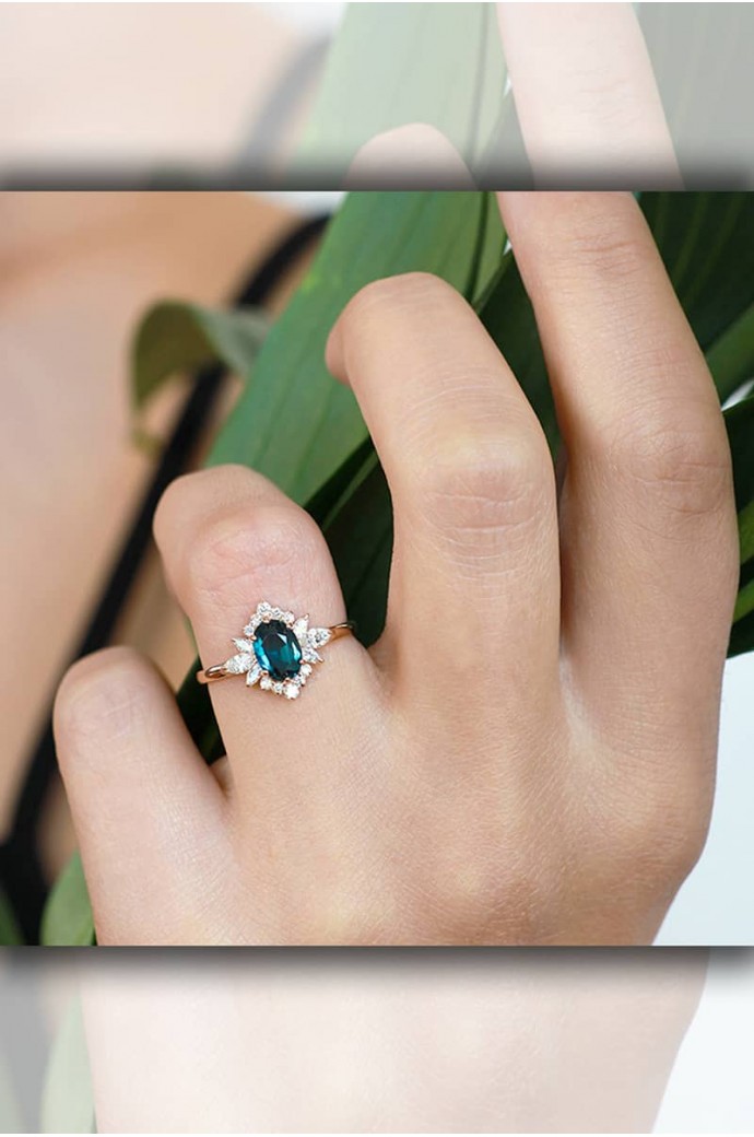 Mavi Topazlı Pırlantalı Yüzük 1,04 Karat 