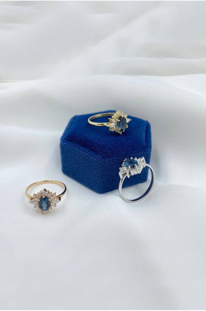 Mavi Topazlı Pırlantalı Yüzük 1,04 Karat 