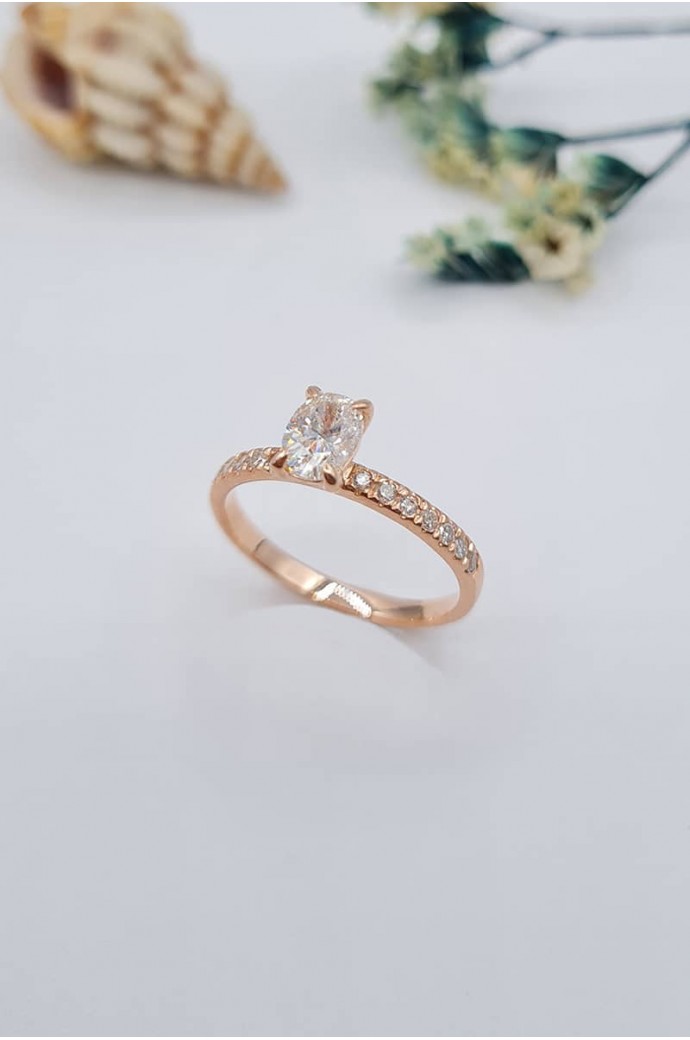 Beyaz Topazlı Pırlantalı Yüzük 0,80 Karat 