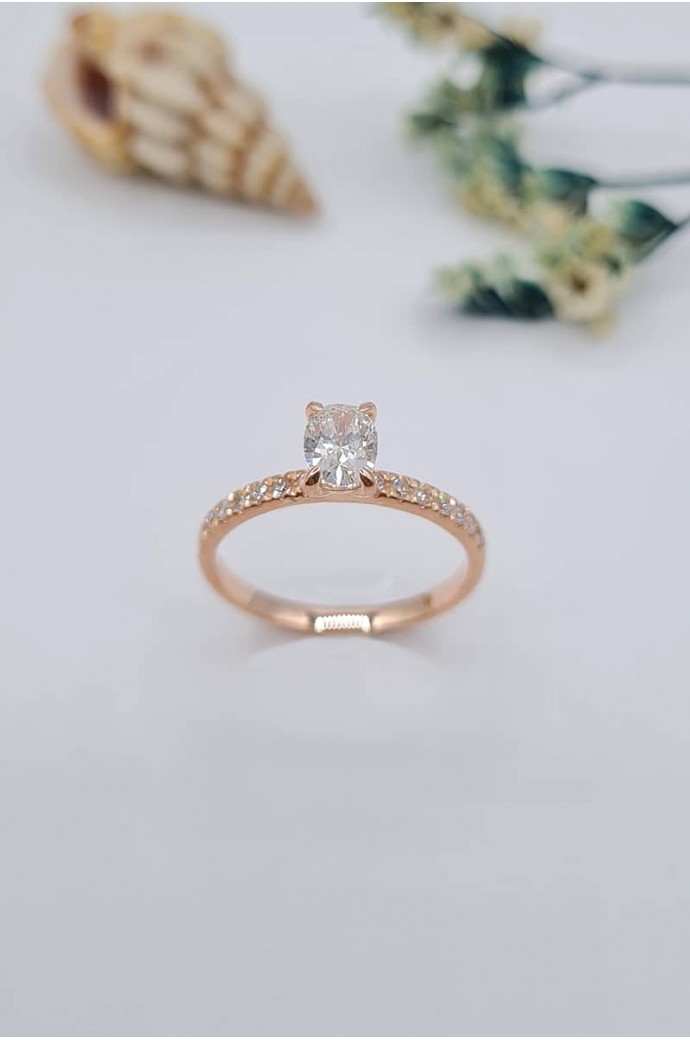 Beyaz Topazlı Pırlantalı Yüzük 0,80 Karat 