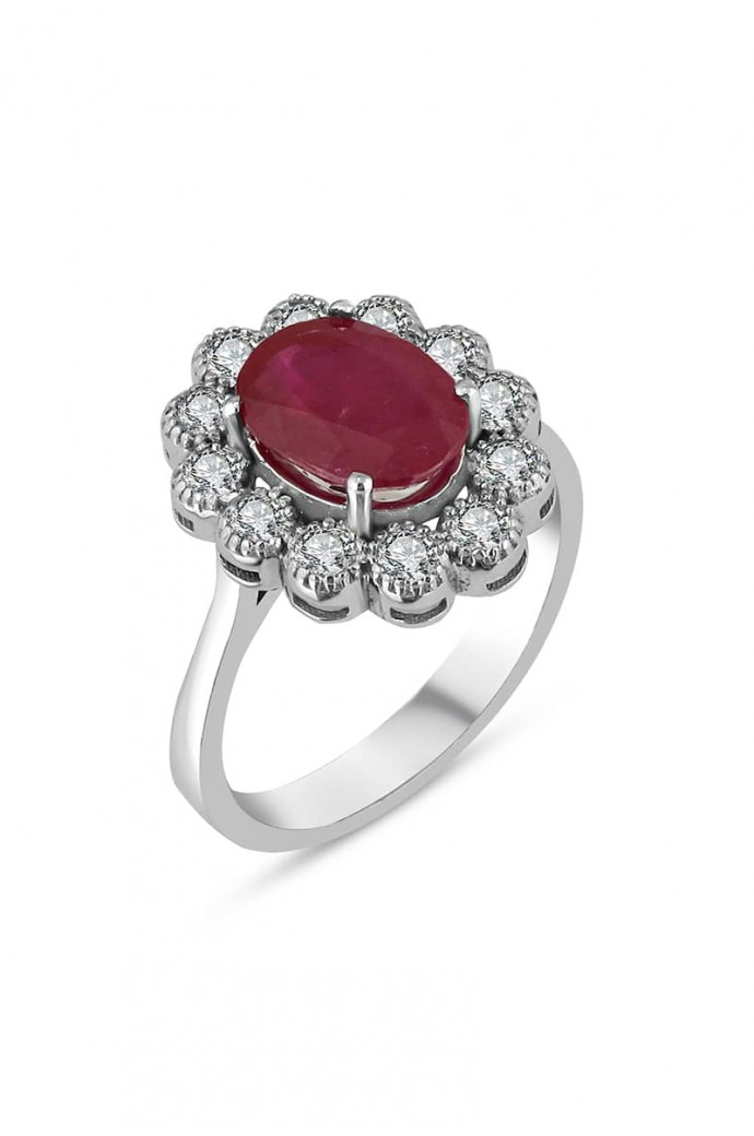 Yakutlu Pırlantalı Oval Yüzük 2,28 Karat