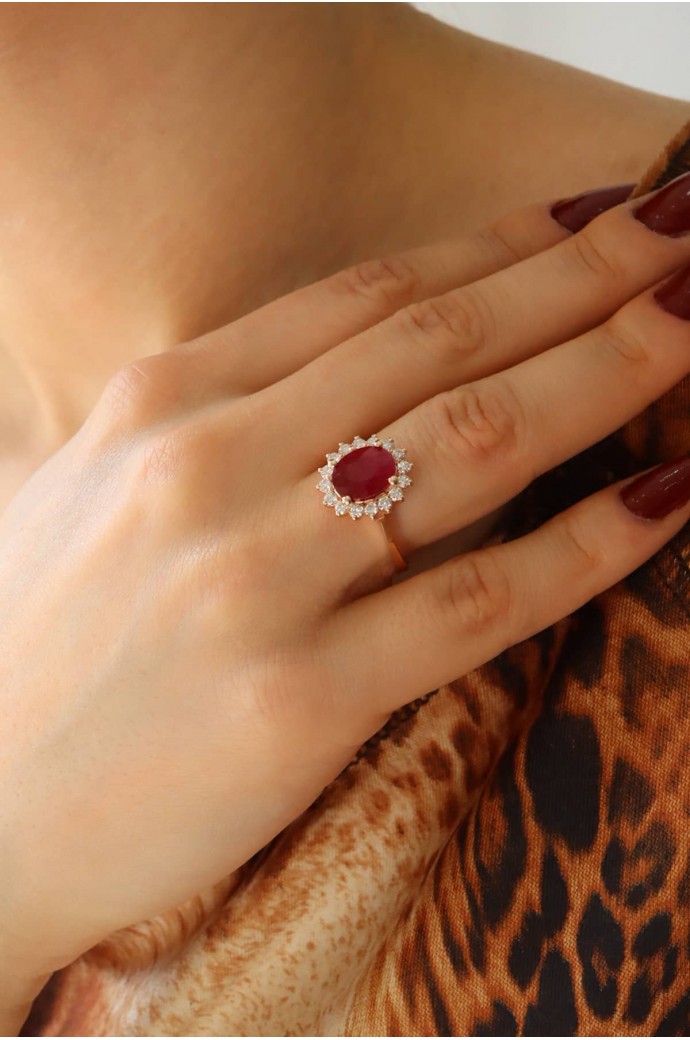 Yakutlu Pırlantalı Oval Yüzük 2,42 Karat