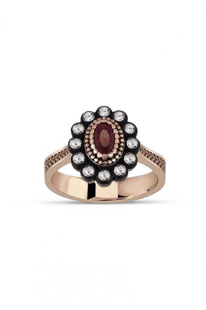 Yakutlu Elmas Oval Gül Yüzük 0,49 Karat