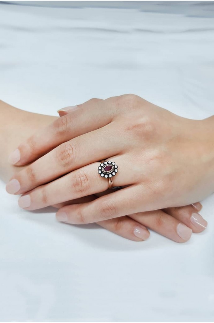 Yakutlu Elmas Oval Gül Yüzük 0,49 Karat