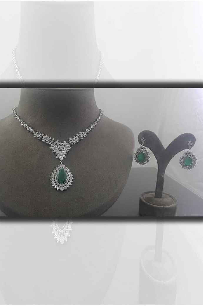 Zümrütlü Pırlantalı Fantazi Gerdanlık 8,32 Karat