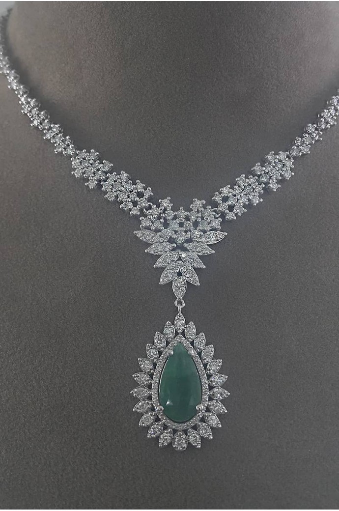 Zümrütlü Pırlantalı Fantazi Gerdanlık 8,32 Karat