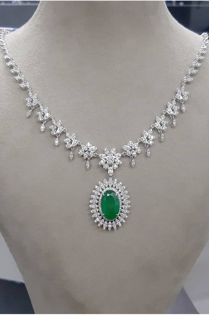 Zümrütlü Pırlantalı Fantazi Gerdanlık 8,90 Karat