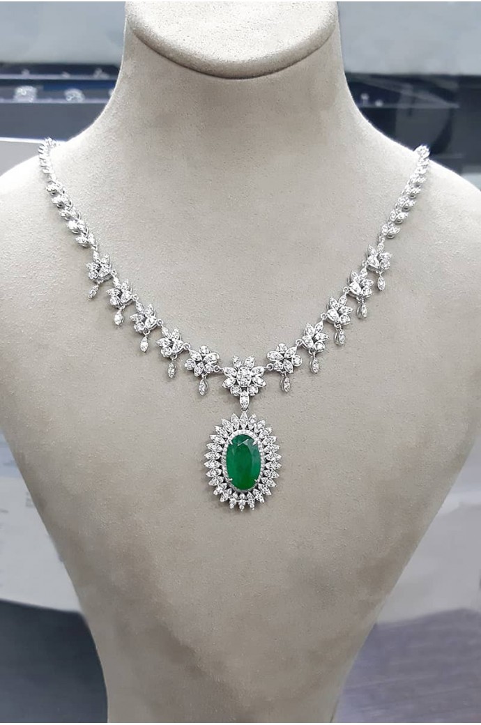 Zümrütlü Pırlantalı Fantazi Gerdanlık 8,90 Karat