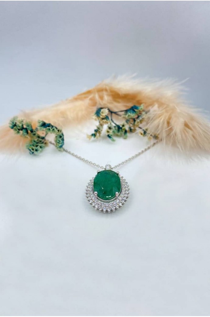 Zümrütlü Pırlantalı Kolye 8,50 Karat