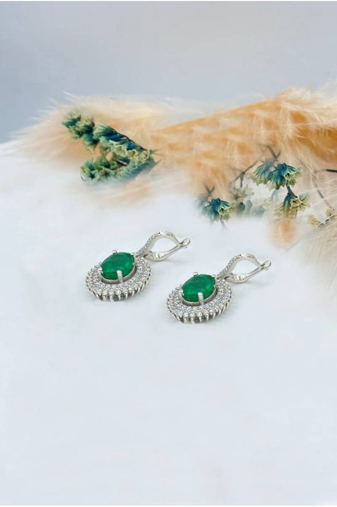 Zümrütlü Pırlantalı Küpe 4,70 Karat